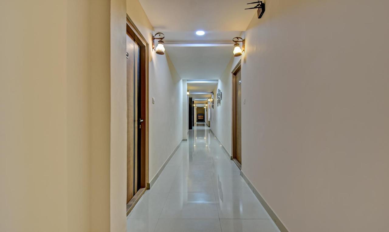Apple Tree Apartment & Suites Bangalore Extérieur photo